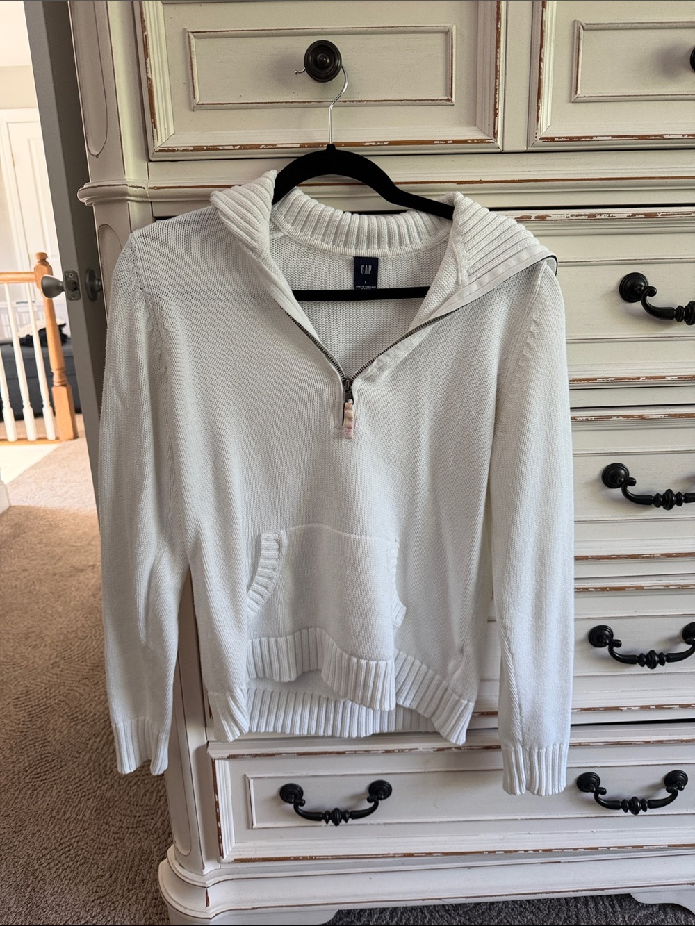 GAP women's  White Half-Zip Hooded Sweater
